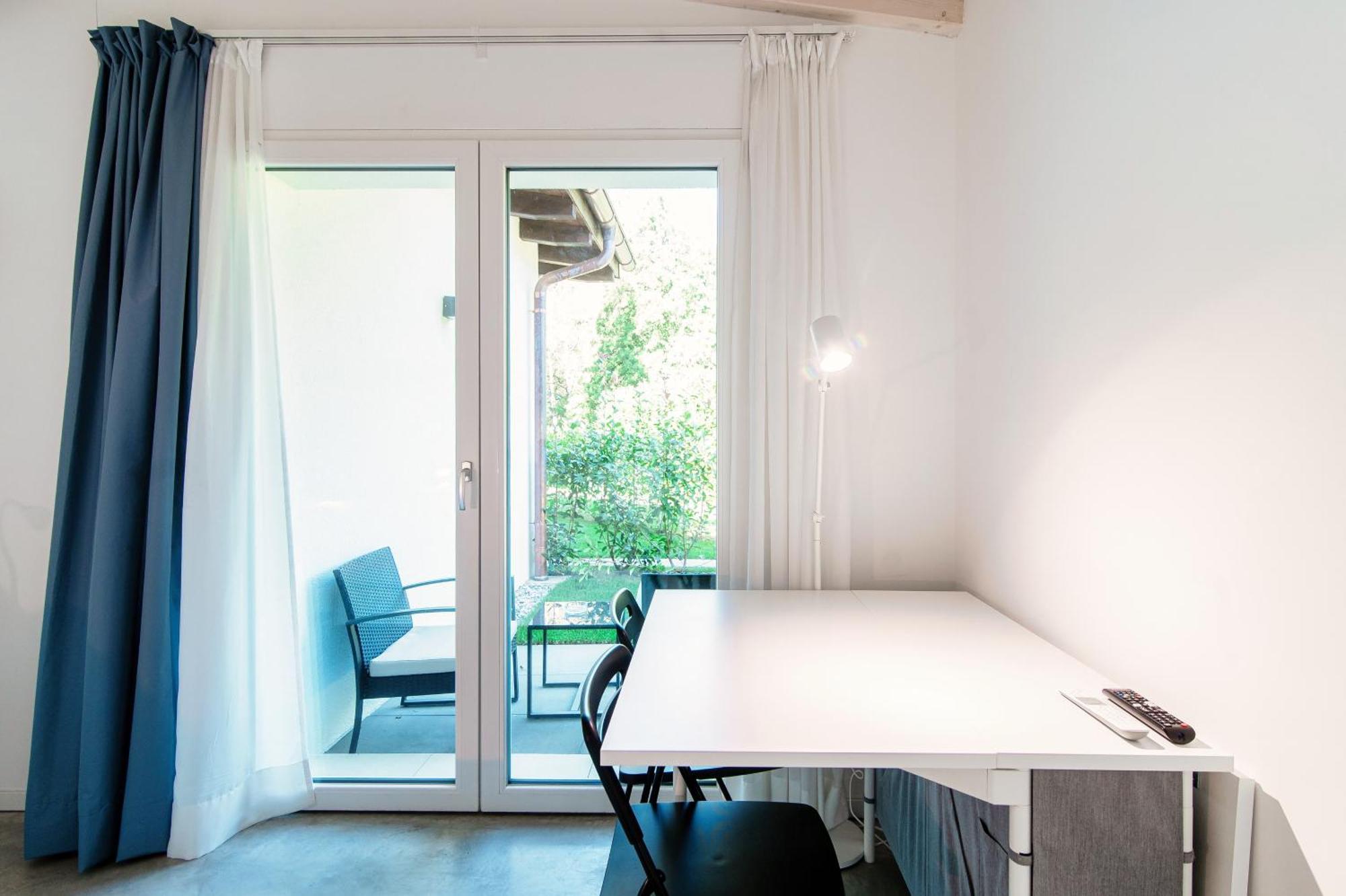 Le Betulle Studios By Quokka 360 - Studio Apartments By The Origlio Lake Ngoại thất bức ảnh