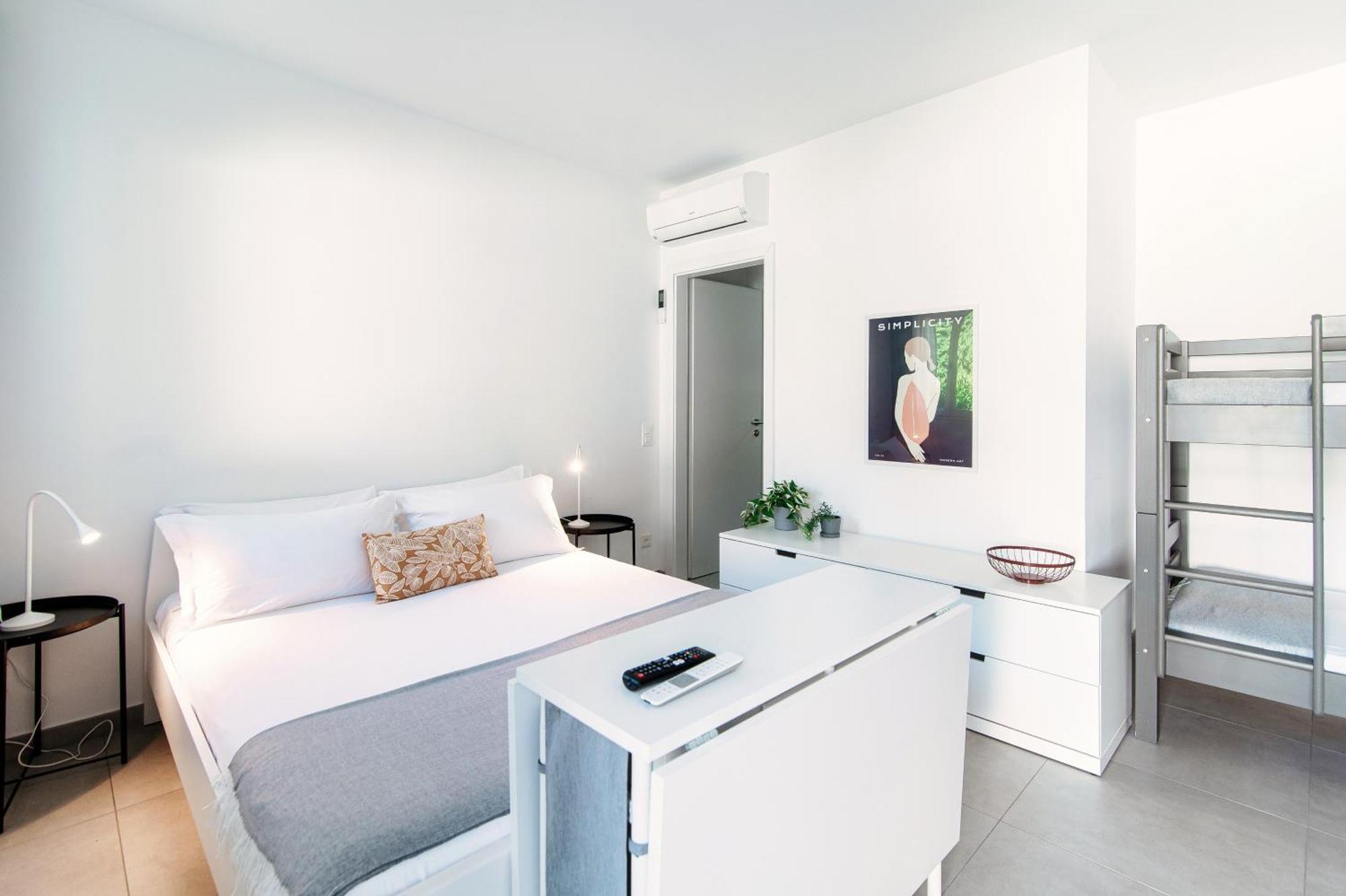 Le Betulle Studios By Quokka 360 - Studio Apartments By The Origlio Lake Ngoại thất bức ảnh